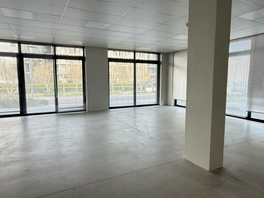 To Let Commercial Property for Rent in Paardevlei Western Cape